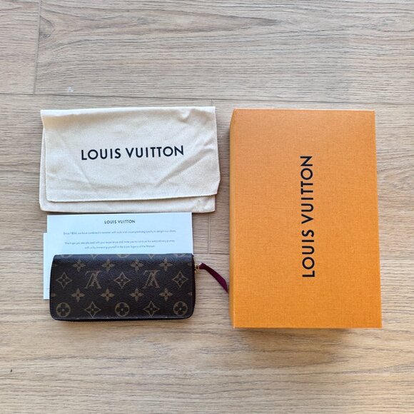 BRAND NEW Louis Vuitton M42616 Lv Monogram Long Zippy Wallet - Picture 8 of 8